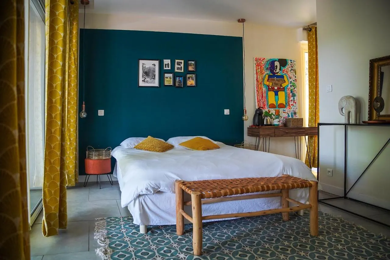 B&B Suite Independante Au Calme Avec Piscine 엑상프로방스